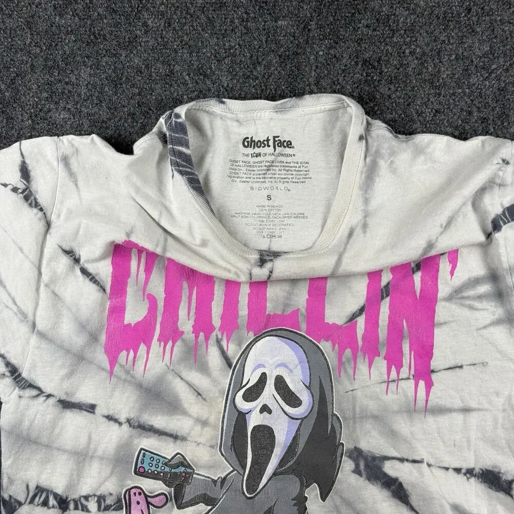 GHOSTFACE SCREAM BUNNY SLIPPERS CHILLIN - SMALL GRAY TIE-DYE T-SHIRT K313